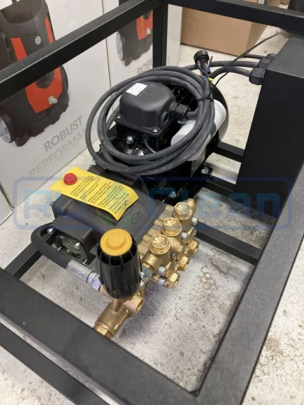 Мойка высокого давления HAWK FX 1511 By-Pass (220В)